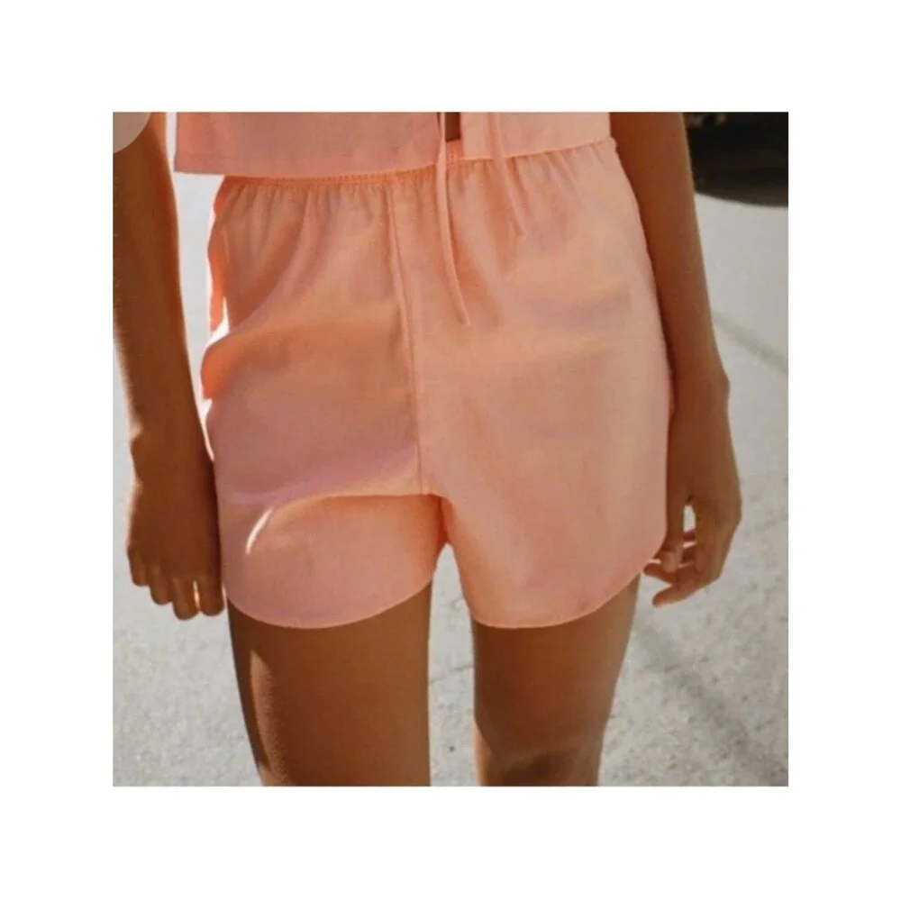 Lisa Says Gah Capri Linen Shorts Mango Light Orange Linen Cotton Blend